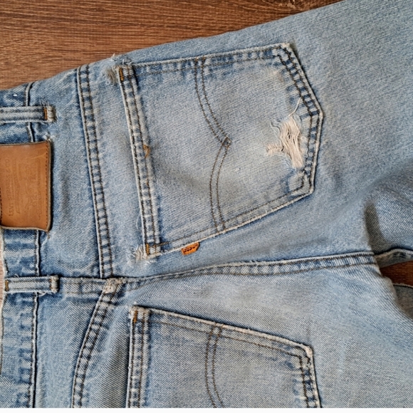Vintage Levi's Orange Tab Slim Jeans - Picture 6 of 10